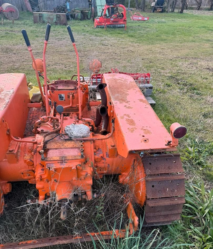 Fiat 352 - Tractor agricol: Foto 4 Fiat 352 - Tractor agricol: Foto 4