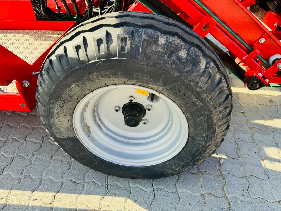 ASA-Lift GB-1000 - Combina de recoltat struguri: Foto 3 ASA-Lift GB-1000 - Combina de recoltat struguri: Foto 3