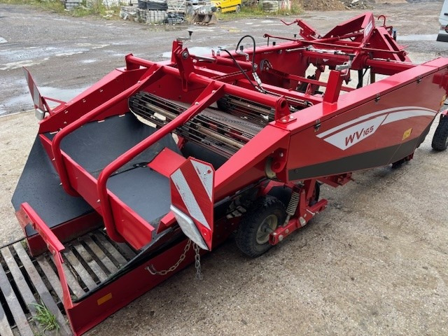 Grimme WV 165 - Combina de recoltat struguri: Foto 4 Grimme WV 165 - Combina de recoltat struguri: Foto 4