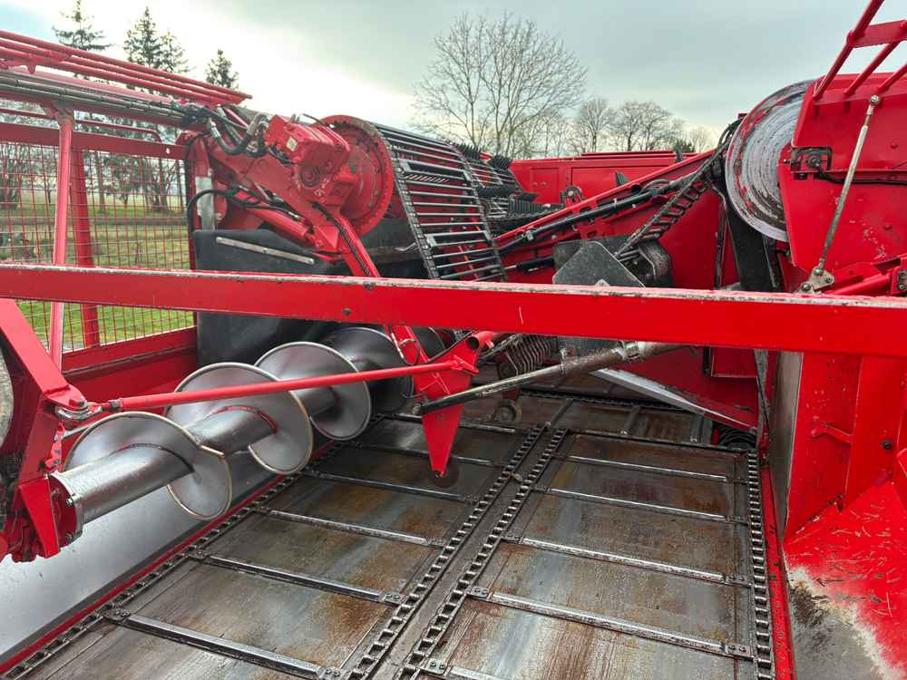 Holmer T4-30 - Maşină pentru prelucrarea solului: Foto 4 Holmer T4-30 - Maşină pentru prelucrarea solului: Foto 4