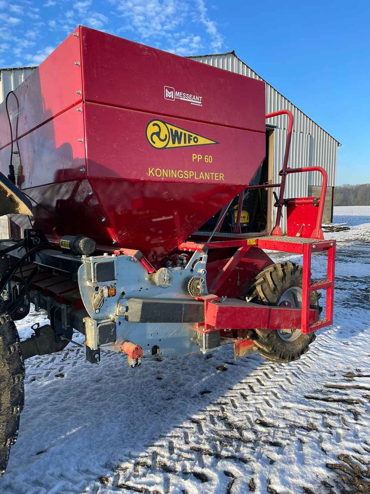 WIFO Planteuse Bulbille - Maşină pentru prelucrarea solului: Foto 1 WIFO Planteuse Bulbille - Maşină pentru prelucrarea solului: Foto 1