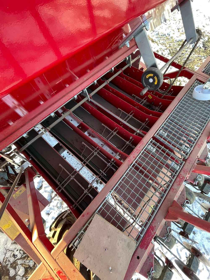 WIFO Planteuse Bulbille - Maşină pentru prelucrarea solului: Foto 4 WIFO Planteuse Bulbille - Maşină pentru prelucrarea solului: Foto 4