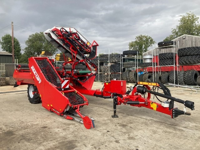 ASA-Lift ASA Lift TC1010E Single Row Trailed Cabbage Harvester - Combina de recoltat struguri: Foto 1 ASA-Lift ASA Lift TC1010E Single Row Trailed Cabbage Harvester - Combina de recoltat struguri: Foto 1