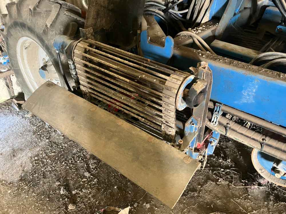 ASA-Lift ASA-Lift, WR300, Triple Bed Windrower - Combina de recoltat struguri: Foto 4 ASA-Lift ASA-Lift, WR300, Triple Bed Windrower - Combina de recoltat struguri: Foto 4