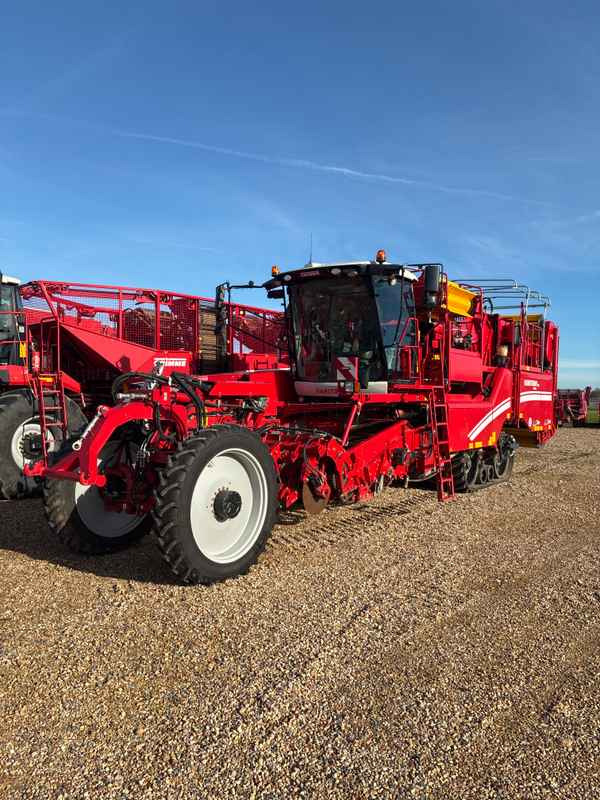 Grimme VARITRON 220 PLATINUM TT - Combină agricola: Foto 1 Grimme VARITRON 220 PLATINUM TT - Combină agricola: Foto 1