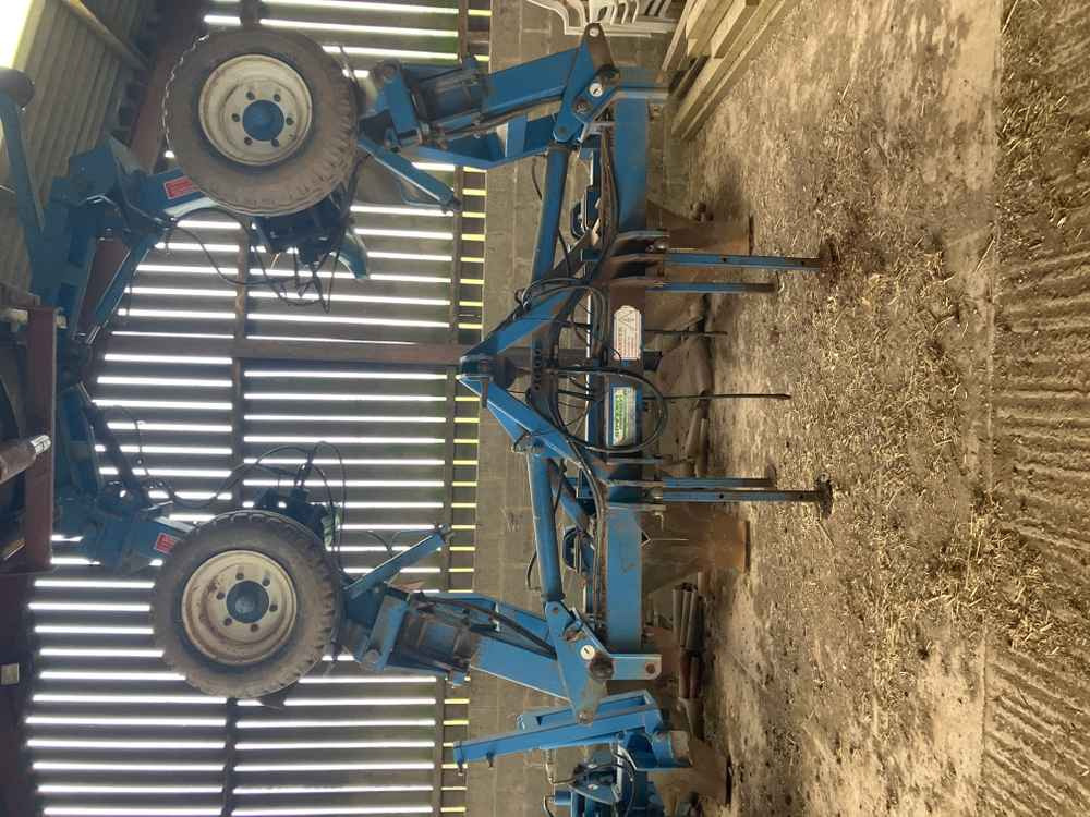 Standen BFT - Utilaje pentru combină agricola: Foto 1 Standen BFT - Utilaje pentru combină agricola: Foto 1