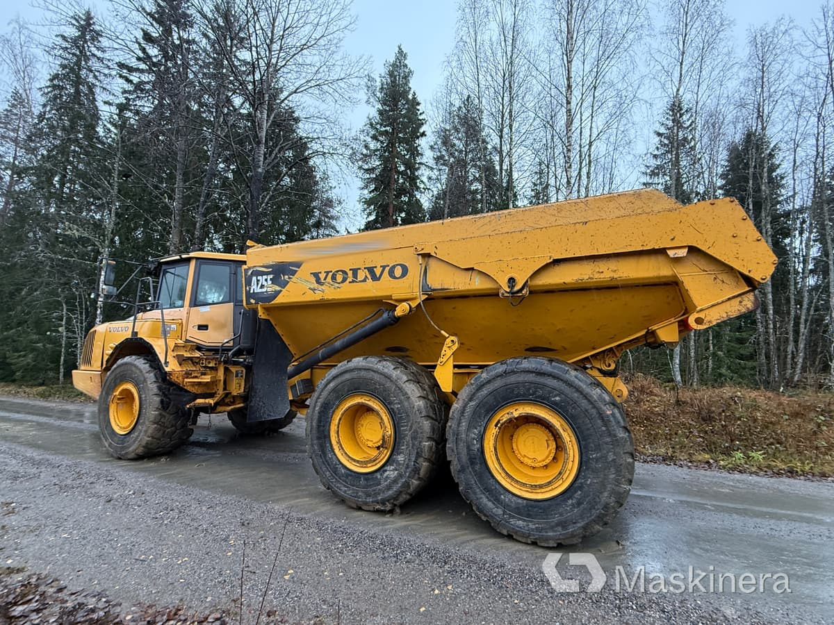 Dumper Volvo A25E 6x6 - Camion articulat: Foto 4 Dumper Volvo A25E 6x6 - Camion articulat: Foto 4