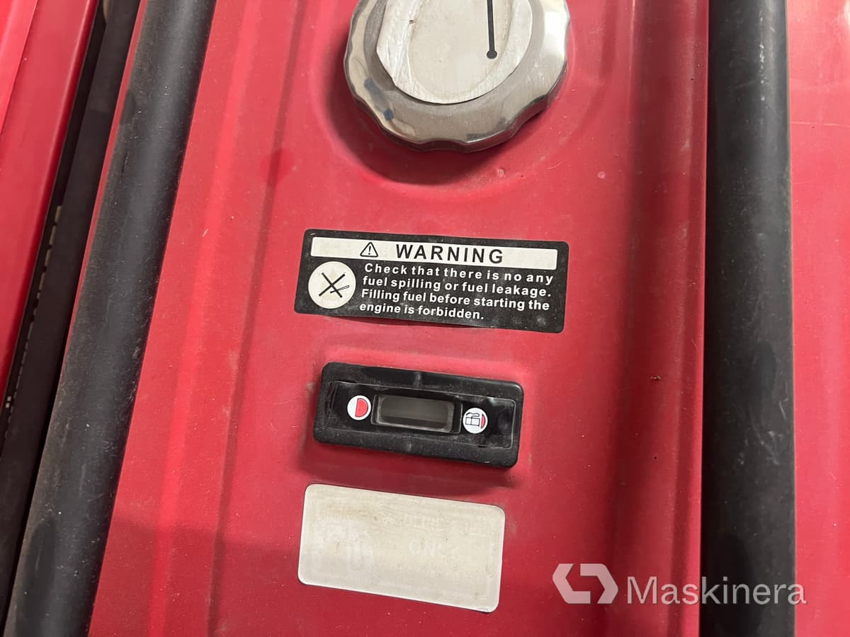 Elverk Huttenberg H8500W - Generator electric: Foto 3 Elverk Huttenberg H8500W - Generator electric: Foto 3