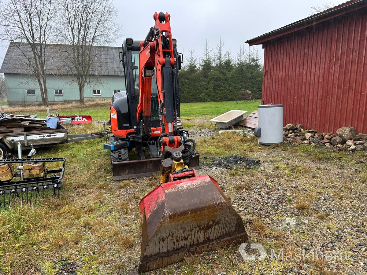 Grävmaskin Kubota U27-4 - Excavator pe şenile: Foto 2 Grävmaskin Kubota U27-4 - Excavator pe şenile: Foto 2