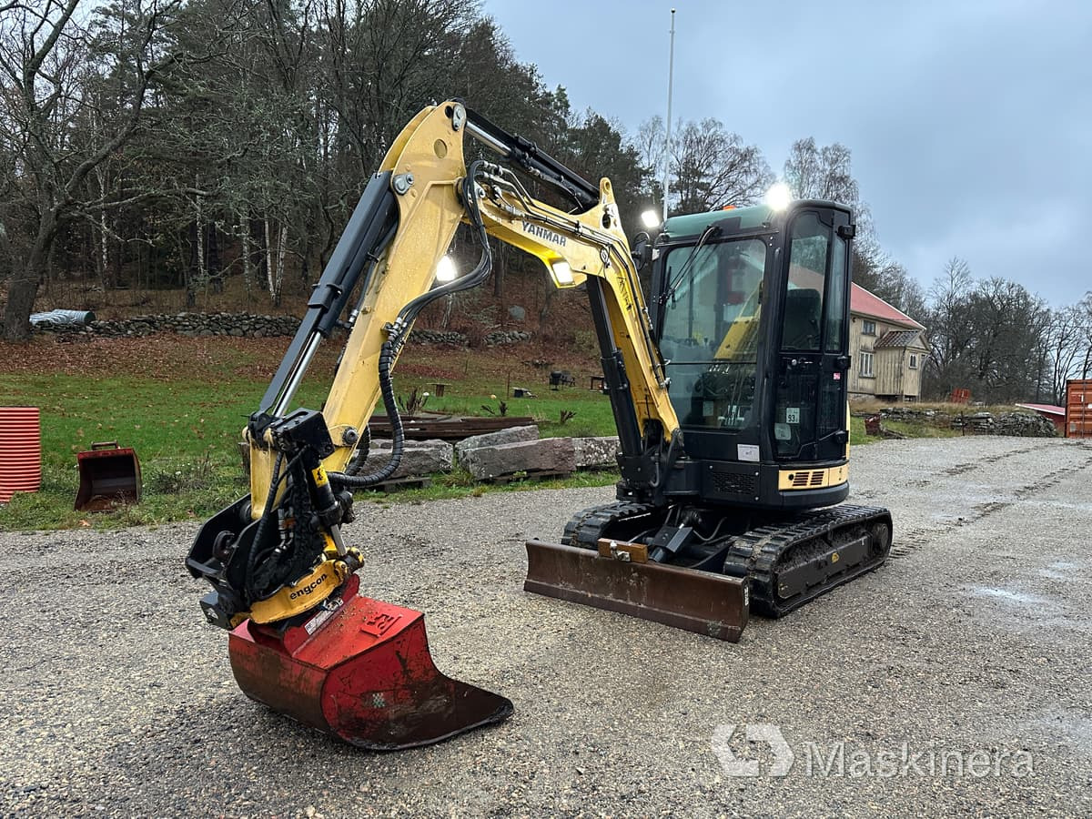 Grävmaskin Yanmar VIO33-U - Excavator pe şenile: Foto 1 Grävmaskin Yanmar VIO33-U - Excavator pe şenile: Foto 1
