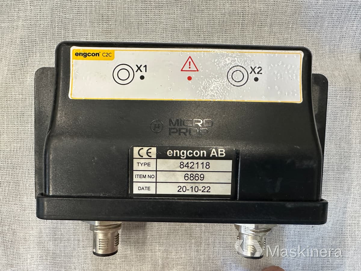 Grävsystem MOBA X-Site Pro 3D GPS komplett - Sistem electric pentru Utilaje constructii: Foto 4 Grävsystem MOBA X-Site Pro 3D GPS komplett - Sistem electric pentru Utilaje constructii: Foto 4