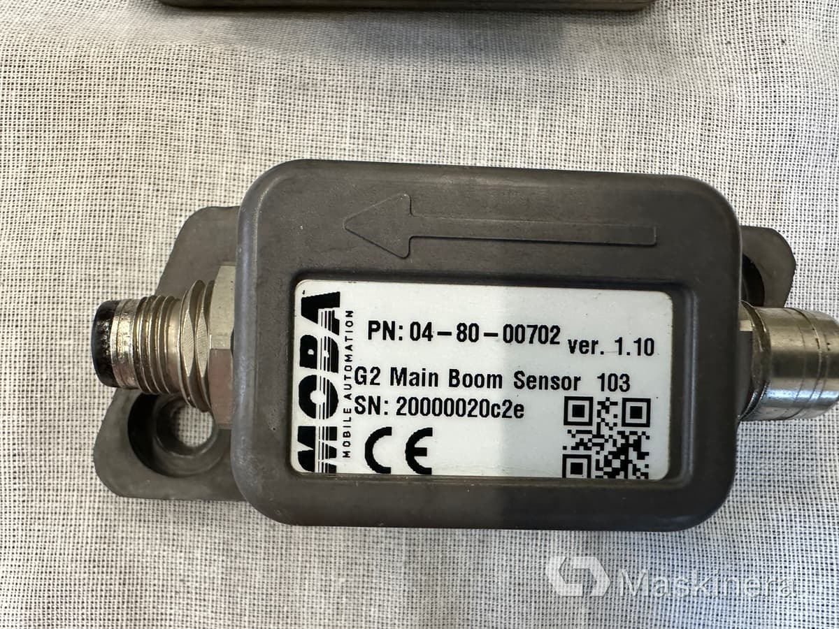 Grävsystem MOBA X-Site Pro 3D GPS komplett - Sistem electric pentru Utilaje constructii: Foto 5 Grävsystem MOBA X-Site Pro 3D GPS komplett - Sistem electric pentru Utilaje constructii: Foto 5