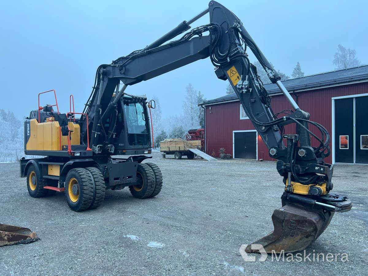 Hjulgrävare Volvo EW160E - Excavator pe şenile: Foto 3 Hjulgrävare Volvo EW160E - Excavator pe şenile: Foto 3