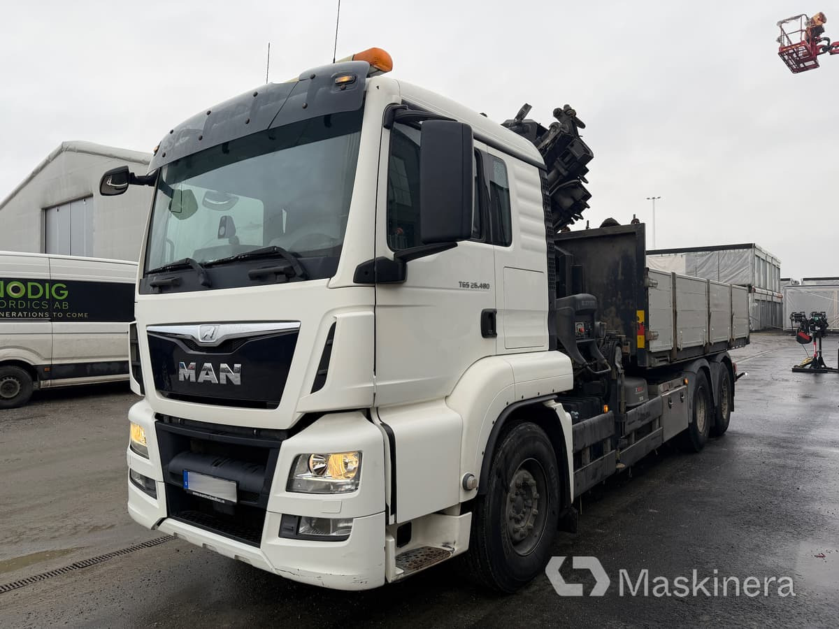 Kranväxlare Man TGS 26.480 med tillbehör - Camion platformă, Camion cu macara: Foto 1 Kranväxlare Man TGS 26.480 med tillbehör - Camion platformă, Camion cu macara: Foto 1