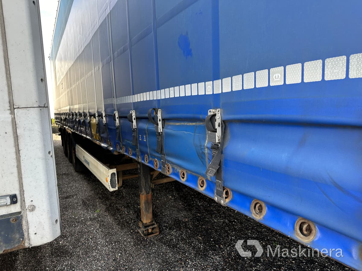 Semiremorcă prelată Krone SD Kapelltrailer Krone: Foto 8 Semiremorcă prelată Krone SD Kapelltrailer Krone: Foto 8