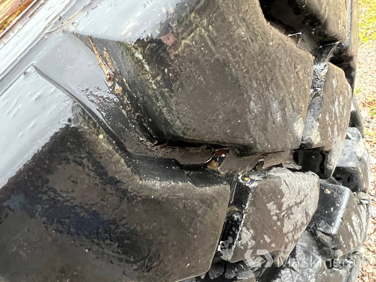 Mitas FL-08 Twindäck på fälg Mitas 7,50-15, 4 st - Roată completă pentru Utilaje constructii: Foto 3 Mitas FL-08 Twindäck på fälg Mitas 7,50-15, 4 st - Roată completă pentru Utilaje constructii: Foto 3