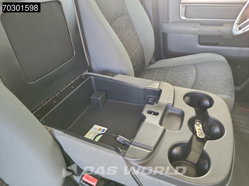 Pick-up Dodge Ram 1500 5.7 V8 Big Horn LPG 4x4 Trekhaak Camera Parkeersensoren Airco Cruise Verhoogd Euro6 Pick-Up Airco Trekhaak Cruise control: Foto 17 Pick-up Dodge Ram 1500 5.7 V8 Big Horn LPG 4x4 Trekhaak Camera Parkeersensoren Airco Cruise Verhoogd Euro6 Pick-Up Airco Trekhaak Cruise control: Foto 17