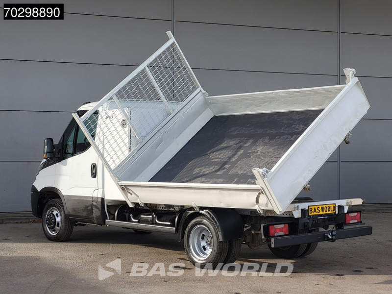 Iveco Daily 35C15 3.0L Kipper met Kist Dubbellucht 3,5t Trekhaak 150PK Airco Euro6 Tipper Benne Kieper Airco Trekhaak Cruise control - Autoutilitară basculantă: Foto 5 Iveco Daily 35C15 3.0L Kipper met Kist Dubbellucht 3,5t Trekhaak 150PK Airco Euro6 Tipper Benne Kieper Airco Trekhaak Cruise control - Autoutilitară basculantă: Foto 5