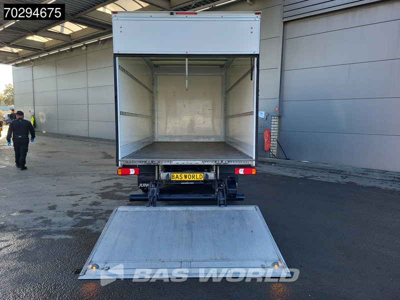 Iveco Daily 35C16 Laadklep Automaat Dubbellucht Bakwagen 160PK Airco Camera Euro6 Meubelbak Koffer Airco - Autoutilitară box: Foto 3 Iveco Daily 35C16 Laadklep Automaat Dubbellucht Bakwagen 160PK Airco Camera Euro6 Meubelbak Koffer Airco - Autoutilitară box: Foto 3