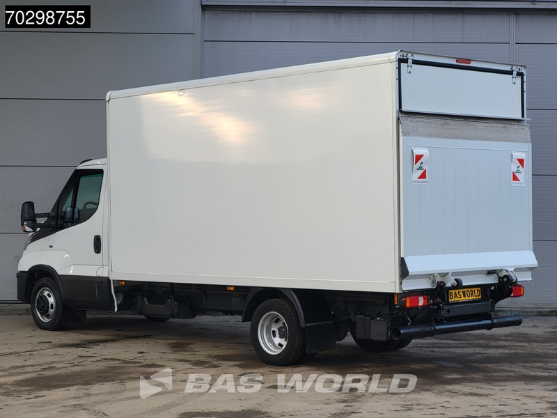 Iveco Daily 35C16 Laadklep Dubbellucht Bakwagen 160PK 3,5t Trekgewicht Airco Euro6 Meubelbak Koffer Airco - Autoutilitară box: Foto 2 Iveco Daily 35C16 Laadklep Dubbellucht Bakwagen 160PK 3,5t Trekgewicht Airco Euro6 Meubelbak Koffer Airco - Autoutilitară box: Foto 2