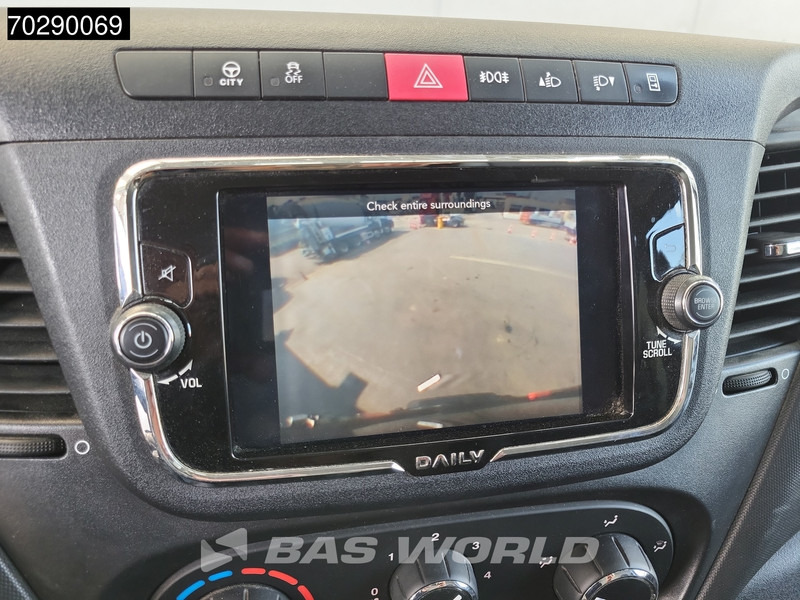 Dubă Iveco Daily 35S16 L2H2 3,5t Trekgewicht 160PK Navi LED Airco Camera Euro6 L2 11m3 Airco Cruise control: Foto 9