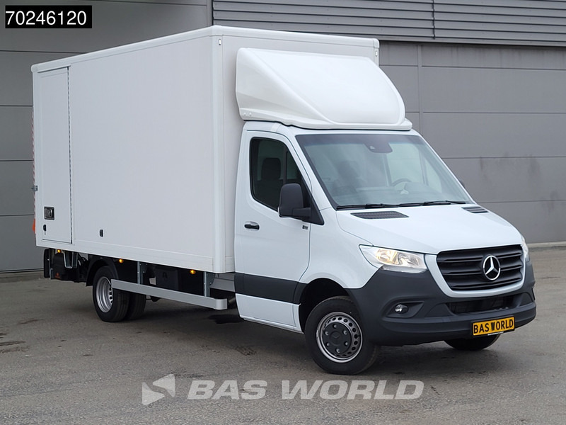 Mercedes-Benz Sprinter 515 CDI Automaat 1000kg Laadklep Dubbellucht Bakwagen MBUX Airco Cruise MBUX Koffer Meubelbak 21m3 Airco Cruise control - Autoutilitară box: Foto 2 Mercedes-Benz Sprinter 515 CDI Automaat 1000kg Laadklep Dubbellucht Bakwagen MBUX Airco Cruise MBUX Koffer Meubelbak 21m3 Airco Cruise control - Autoutilitară box: Foto 2