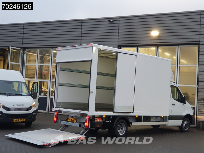 Mercedes-Benz Sprinter 515 CDI Automaat 1000kg Laadklep Zijdeur Dubbellucht Bakwagen MBUX Airco Cruise CarPlay D'Hollandia Euro6 Koffer Meubelbak 21m3 - Autoutilitară box: Foto 3 Mercedes-Benz Sprinter 515 CDI Automaat 1000kg Laadklep Zijdeur Dubbellucht Bakwagen MBUX Airco Cruise CarPlay D'Hollandia Euro6 Koffer Meubelbak 21m3 - Autoutilitară box: Foto 3
