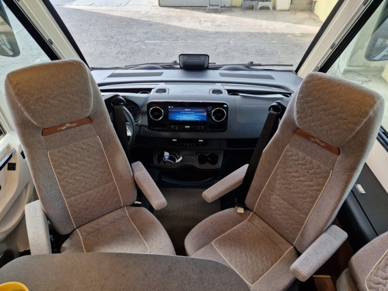 Carthago Carthago C2 Tourer I Mercedes 145 RB-LE - Autorulotă integrată: Foto 5 Carthago Carthago C2 Tourer I Mercedes 145 RB-LE - Autorulotă integrată: Foto 5