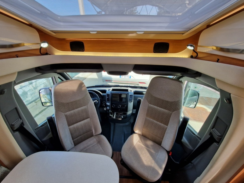 Hymer MLT 580 - Autorulotă semi-integrată: Foto 5 Hymer MLT 580 - Autorulotă semi-integrată: Foto 5