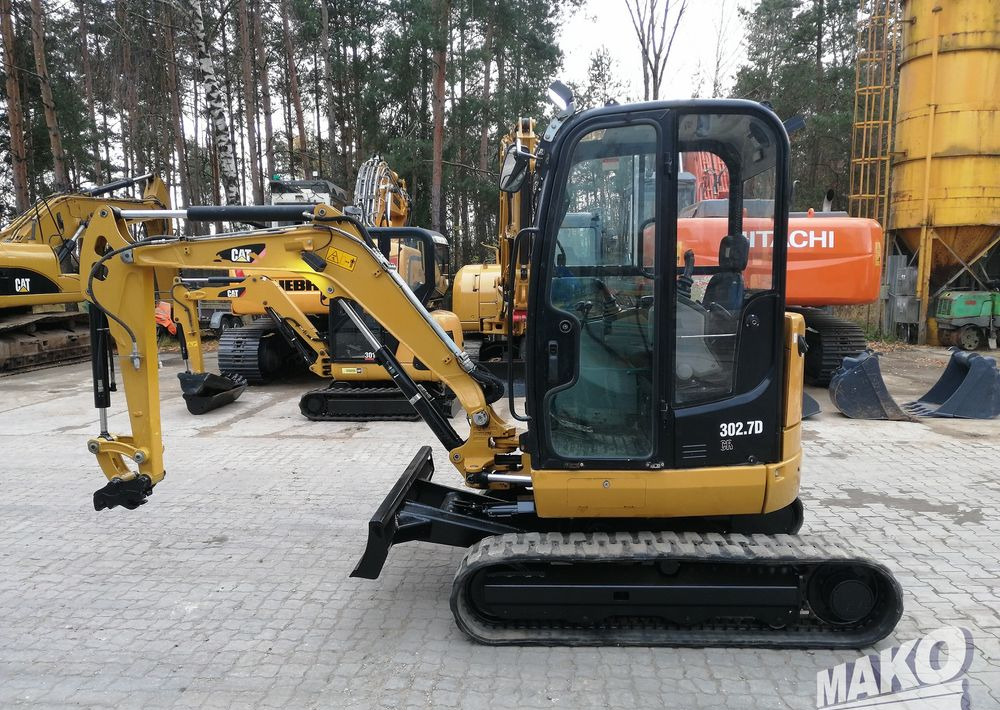 Caterpillar 302.7 D CR - Excavator pe şenile: Foto 2 Caterpillar 302.7 D CR - Excavator pe şenile: Foto 2