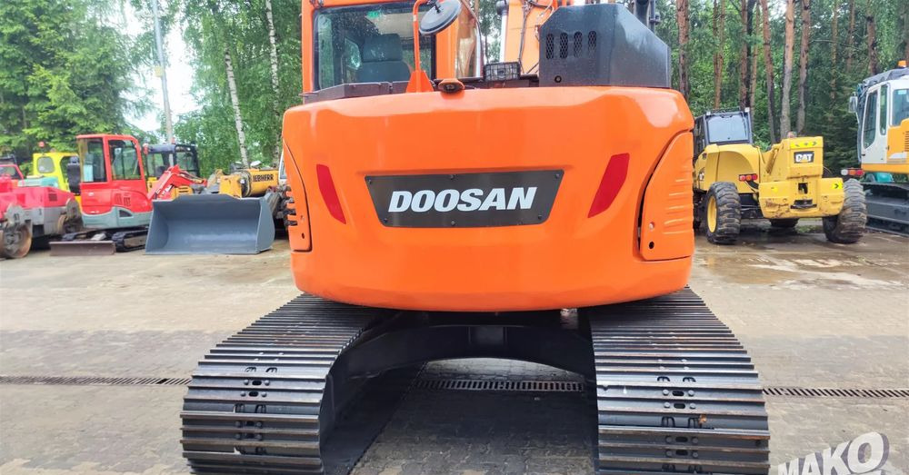 Doosan DX140LCR-5 - Excavator pe şenile: Foto 3 Doosan DX140LCR-5 - Excavator pe şenile: Foto 3