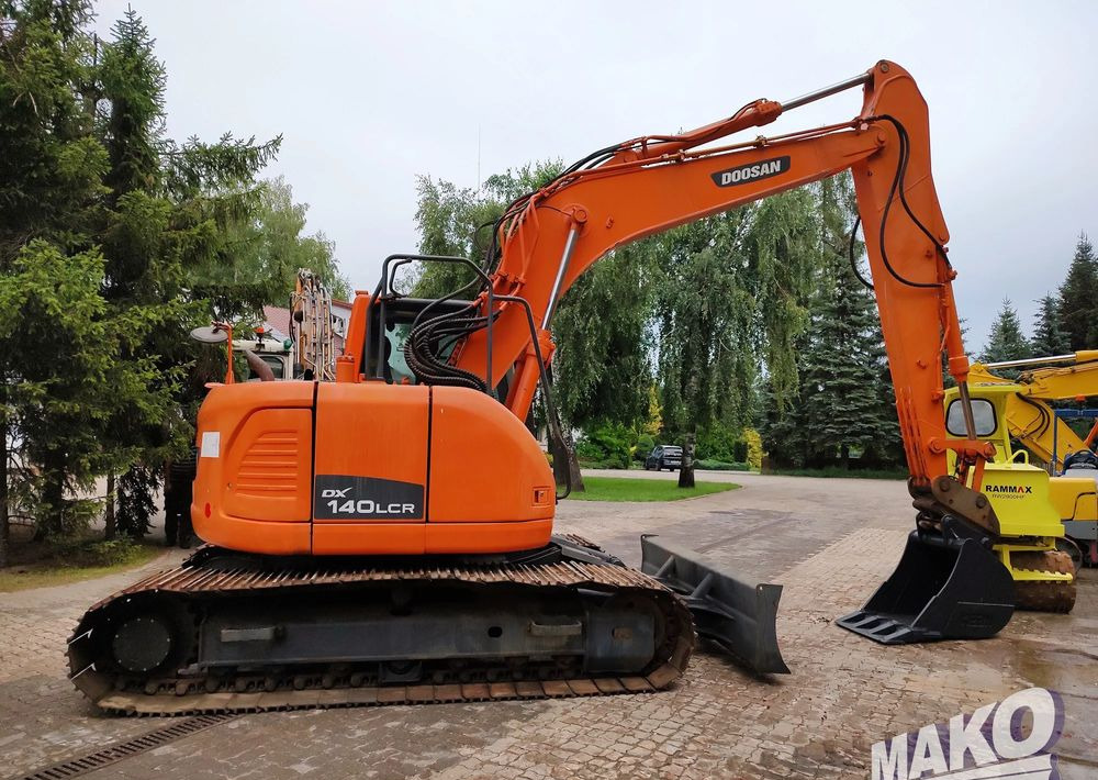 Doosan DX140LCR - Excavator pe şenile: Foto 5 Doosan DX140LCR - Excavator pe şenile: Foto 5