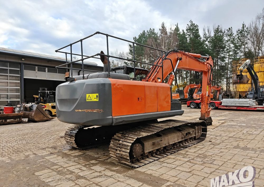 Hitachi ZX210LC-5B - Excavator pe şenile: Foto 5 Hitachi ZX210LC-5B - Excavator pe şenile: Foto 5