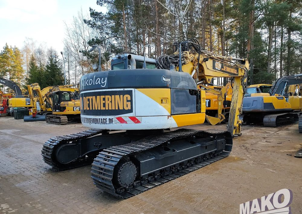 Komatsu PC228USLC-3 - Excavator pe şenile: Foto 4 Komatsu PC228USLC-3 - Excavator pe şenile: Foto 4