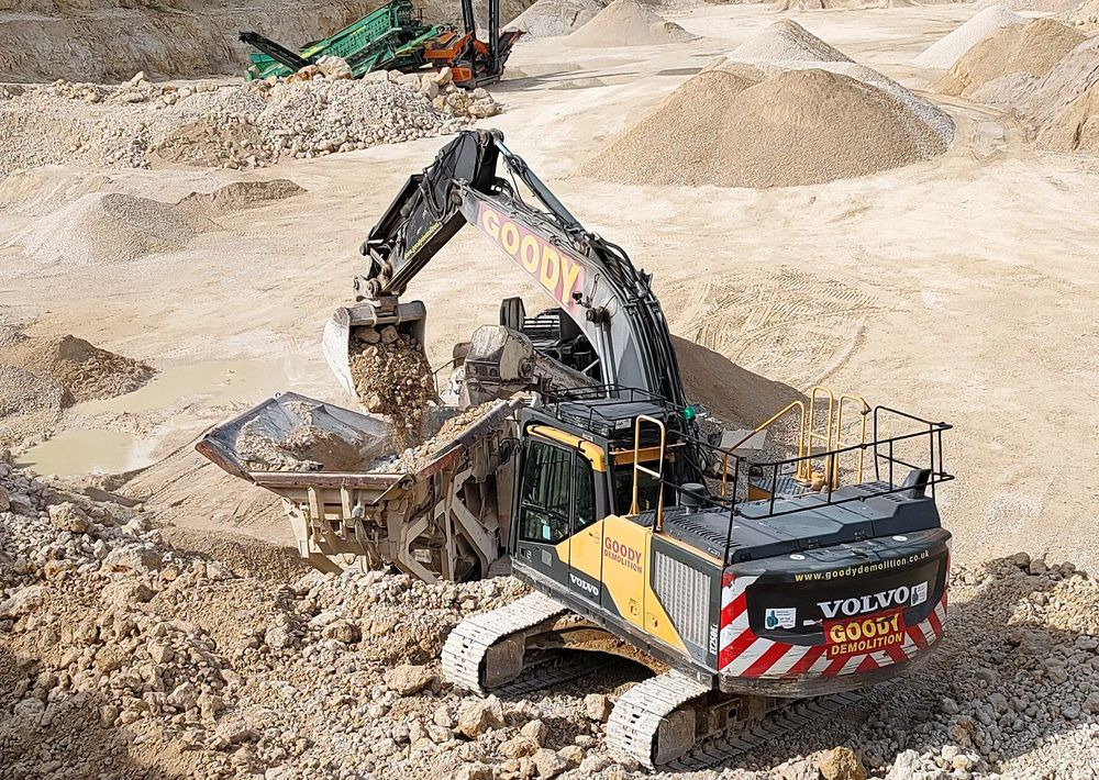 Volvo EC 250 EL - Excavator pe şenile: Foto 4 Volvo EC 250 EL - Excavator pe şenile: Foto 4