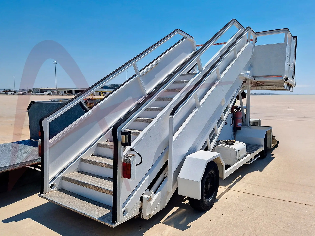 EINSA EDA-18425 - Scară de pasageri: Foto 3 EINSA EDA-18425 - Scară de pasageri: Foto 3