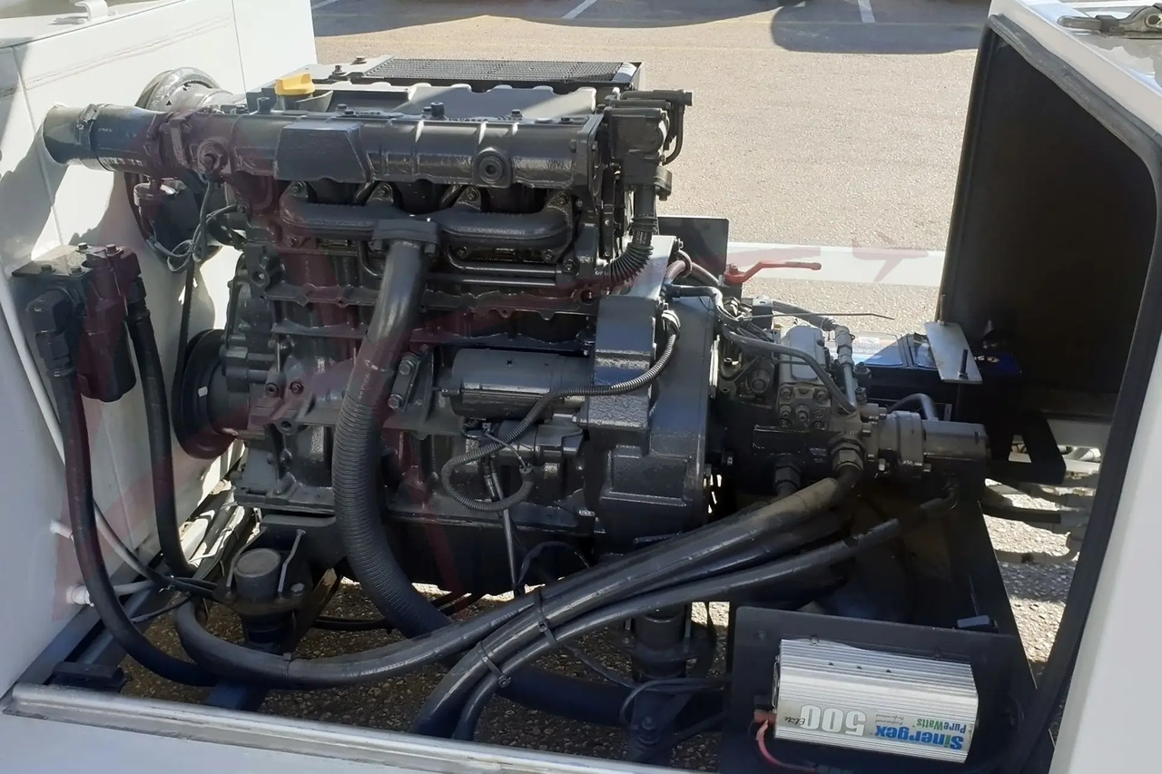 EINSA EDU-WIDE - Scară de pasageri: Foto 4 EINSA EDU-WIDE - Scară de pasageri: Foto 4