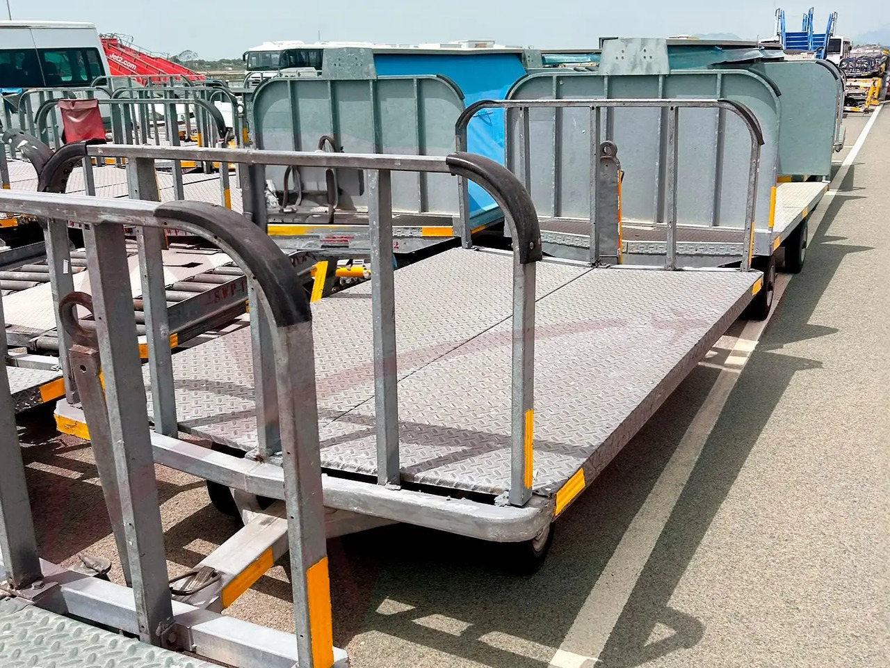 BOMBELLI APT-2000 - Echipamente aeroportuare: Foto 2 BOMBELLI APT-2000 - Echipamente aeroportuare: Foto 2