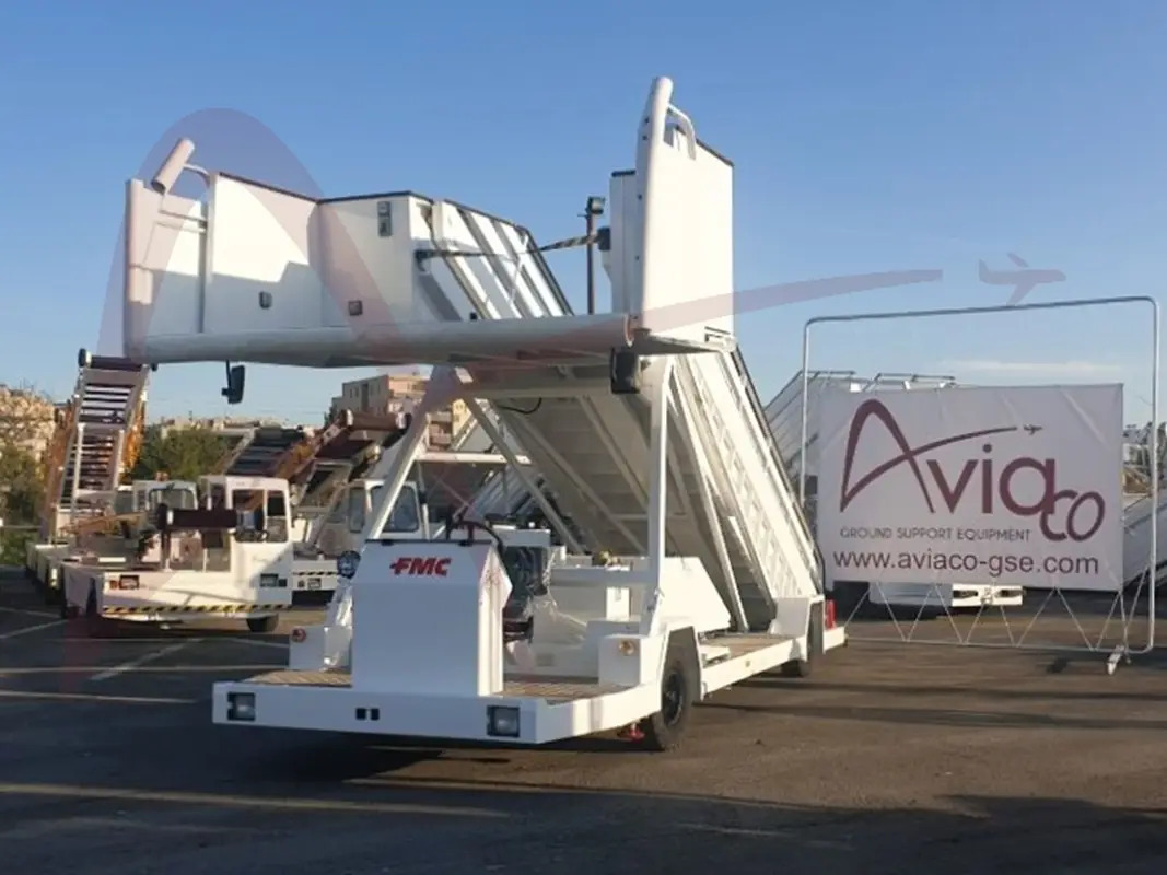 FMC EUROSTEP - Scară de pasageri: Foto 1 FMC EUROSTEP - Scară de pasageri: Foto 1