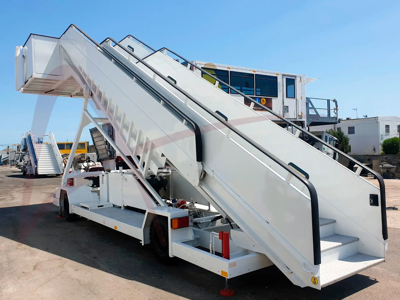 FMC SMART STEP - Scară de pasageri: Foto 3 FMC SMART STEP - Scară de pasageri: Foto 3