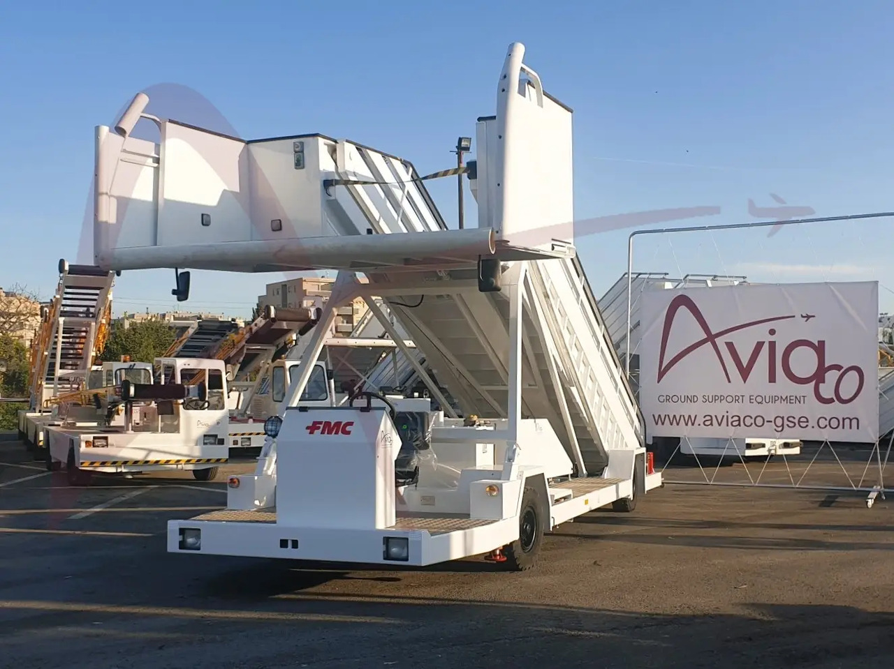 FMC UDS2 - Scară de pasageri: Foto 2 FMC UDS2 - Scară de pasageri: Foto 2