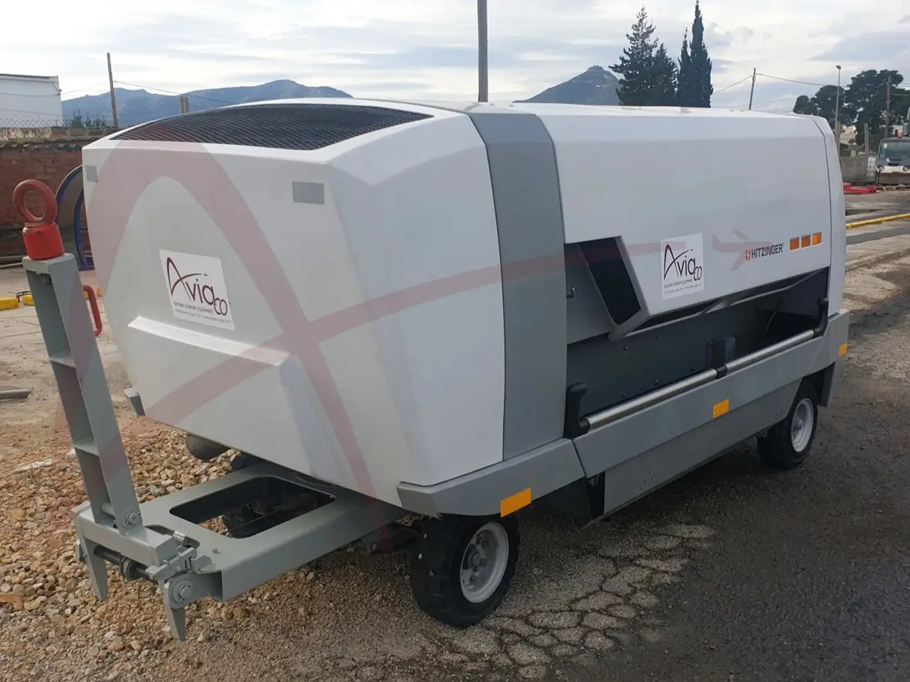 HITZINGER 100MDE18 28 - Grup electrogen GPU: Foto 1 HITZINGER 100MDE18 28 - Grup electrogen GPU: Foto 1