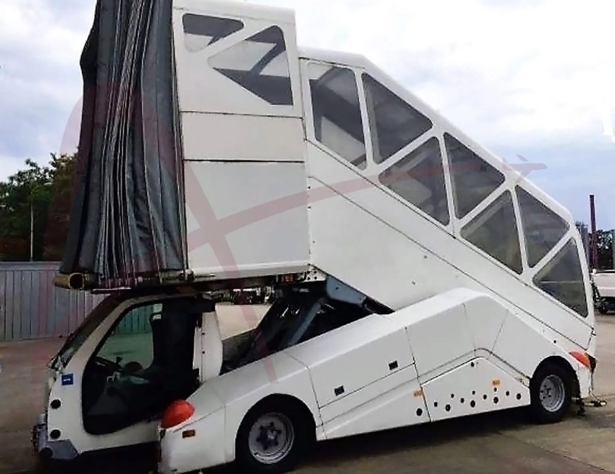 KAHLBACHER JET-STEP 180/420 - Scară de pasageri: Foto 3 KAHLBACHER JET-STEP 180/420 - Scară de pasageri: Foto 3