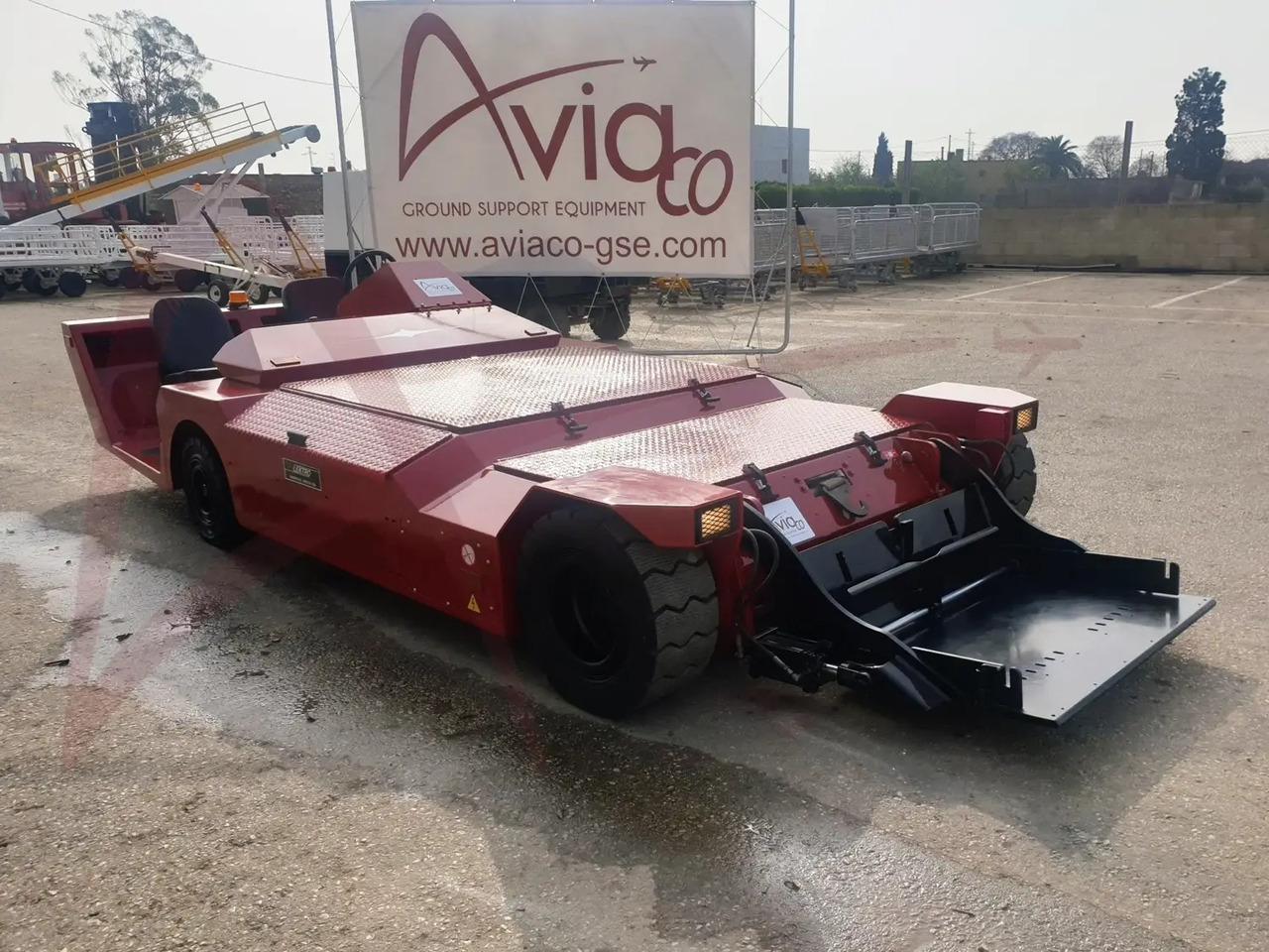 LEKTRO AP8850SDA-EZ - Tractor pentru aeronave: Foto 4 LEKTRO AP8850SDA-EZ - Tractor pentru aeronave: Foto 4