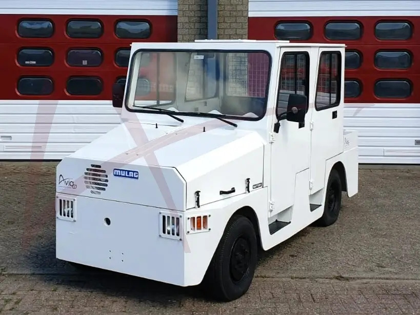 MULAG COMET 4 DK - Tractor pentru bagaje: Foto 3 MULAG COMET 4 DK - Tractor pentru bagaje: Foto 3