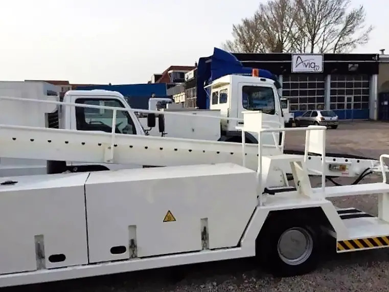 MULAG MDF12 - Transportor cu bandă pentru avioane: Foto 3 MULAG MDF12 - Transportor cu bandă pentru avioane: Foto 3