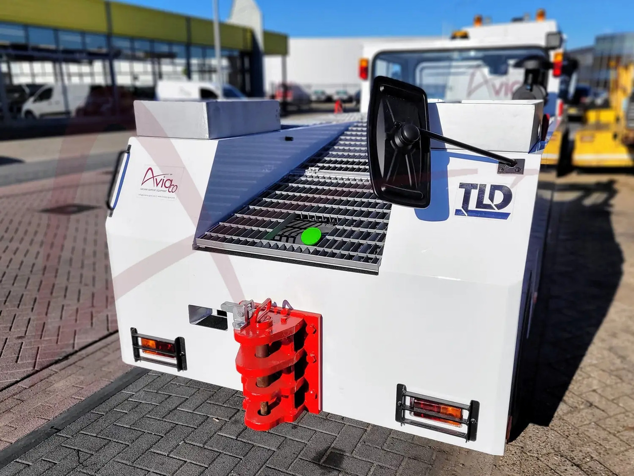 TLD TMX-100 - Tractor pentru aeronave: Foto 5 TLD TMX-100 - Tractor pentru aeronave: Foto 5