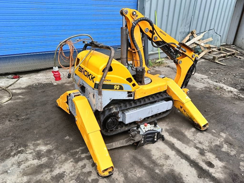 Brokk 90 husqvarna robot remote excavator digger - Excavator pe şenile: Foto 3 Brokk 90 husqvarna robot remote excavator digger - Excavator pe şenile: Foto 3