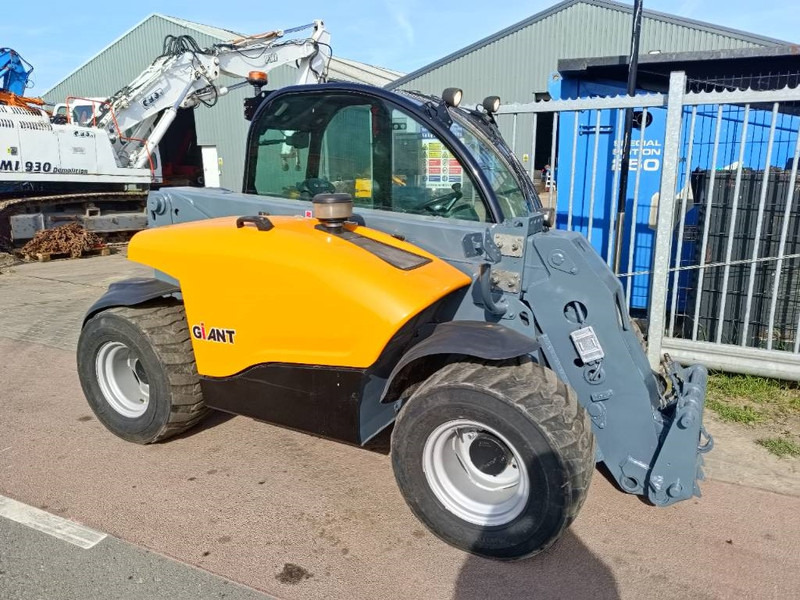 Giant 4548 Tendo verreiker 4,6 m 1,7 ton telehandler CE - Stivuitor telescopic: Foto 1 Giant 4548 Tendo verreiker 4,6 m 1,7 ton telehandler CE - Stivuitor telescopic: Foto 1