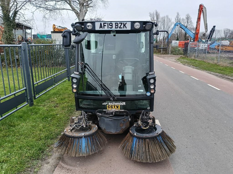 Schmidt Compact 200 swingo 200 veegmachine brush - Măturătoare stradală: Foto 3 Schmidt Compact 200 swingo 200 veegmachine brush - Măturătoare stradală: Foto 3
